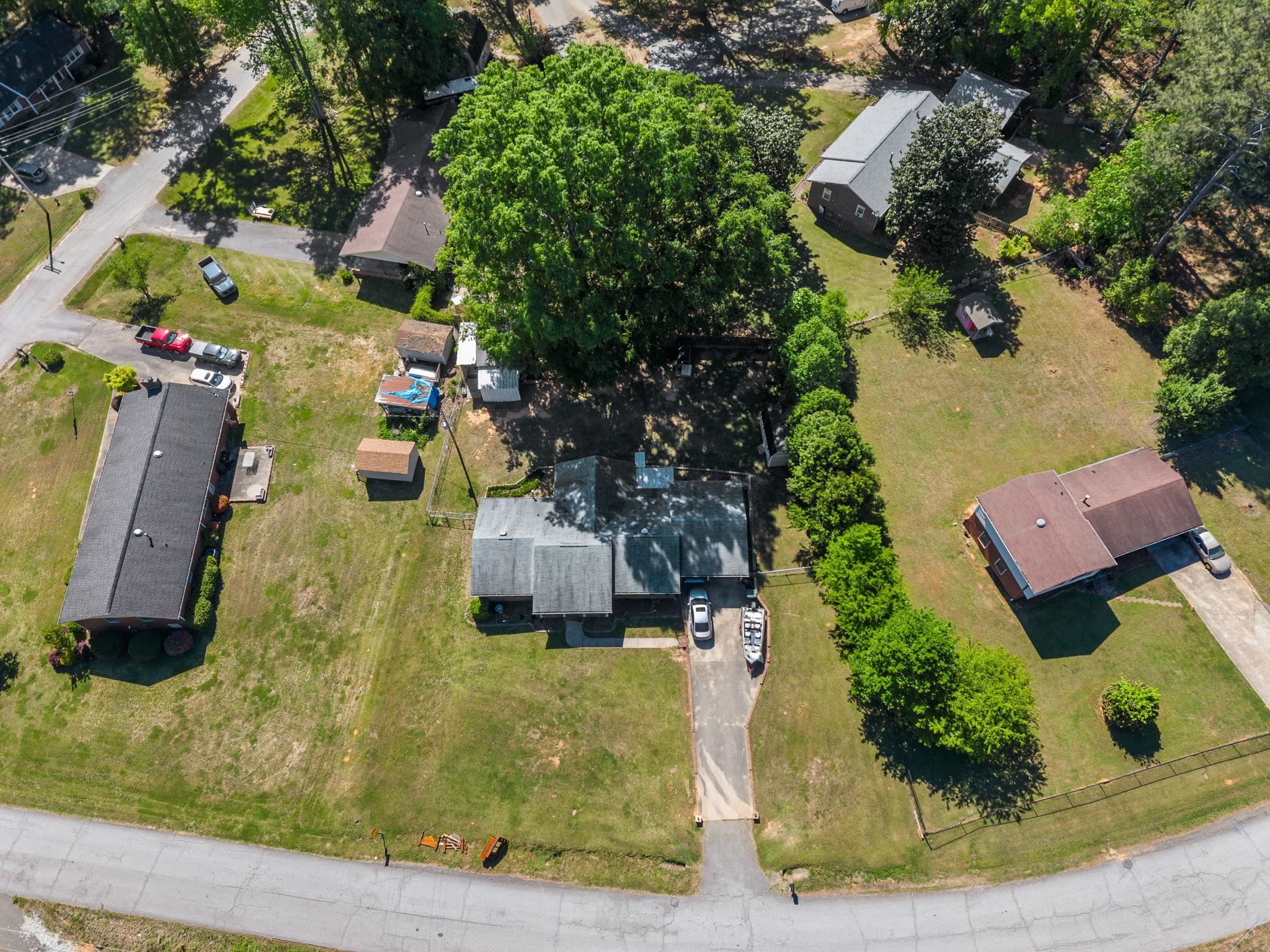 118 Brookside Drive Union, SC 29379 - Photo 4 of 42