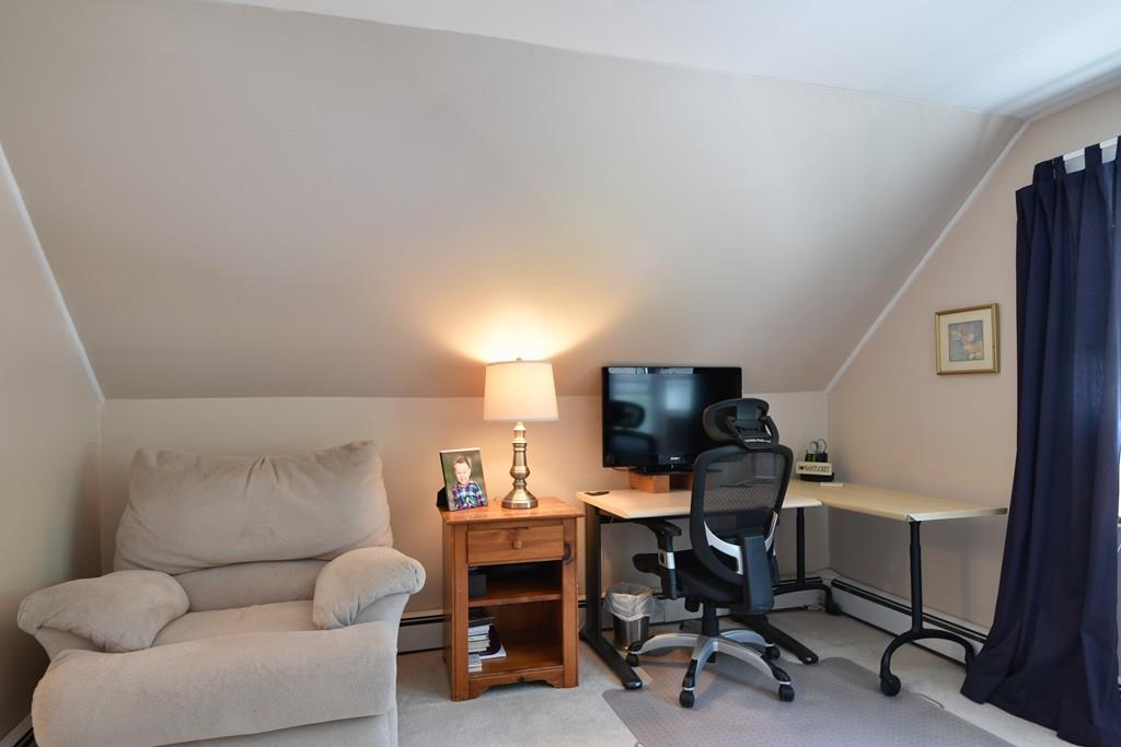17 Hardwick Road Natick, MA 01760 - Photo 19 of 22 Gallery Image 19