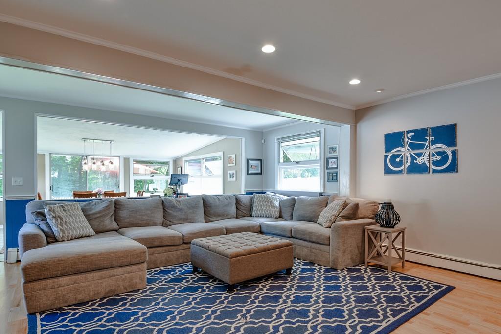 17 Hardwick Road Natick, MA 01760 - Photo 10 of 22 Gallery Image 10
