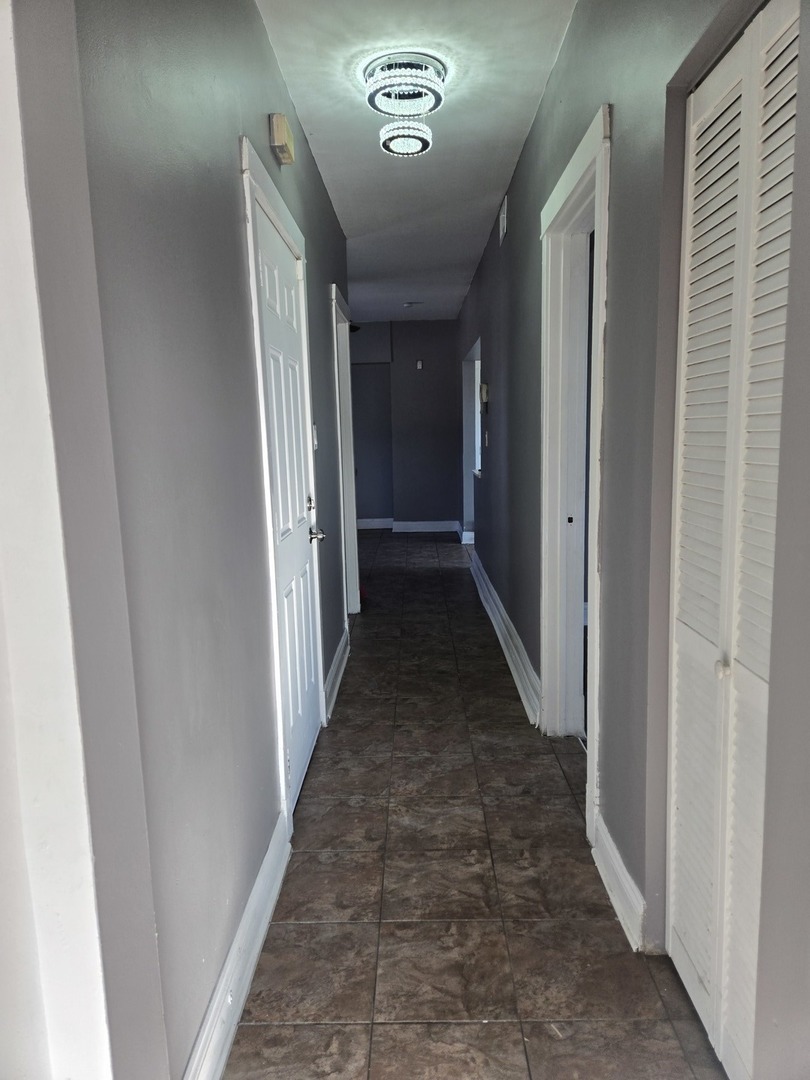 2822 West Marquette Road, Unit 2F Chicago, IL 60629 - Photo 9 of 17