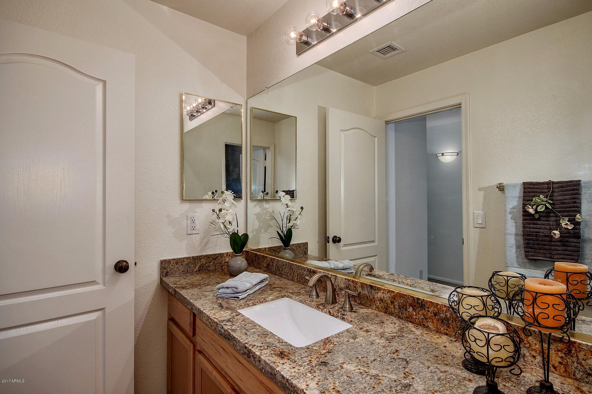 28814 North Nobel Road Phoenix, AZ 85085 - Photo 11 of 46 Nobel (23)