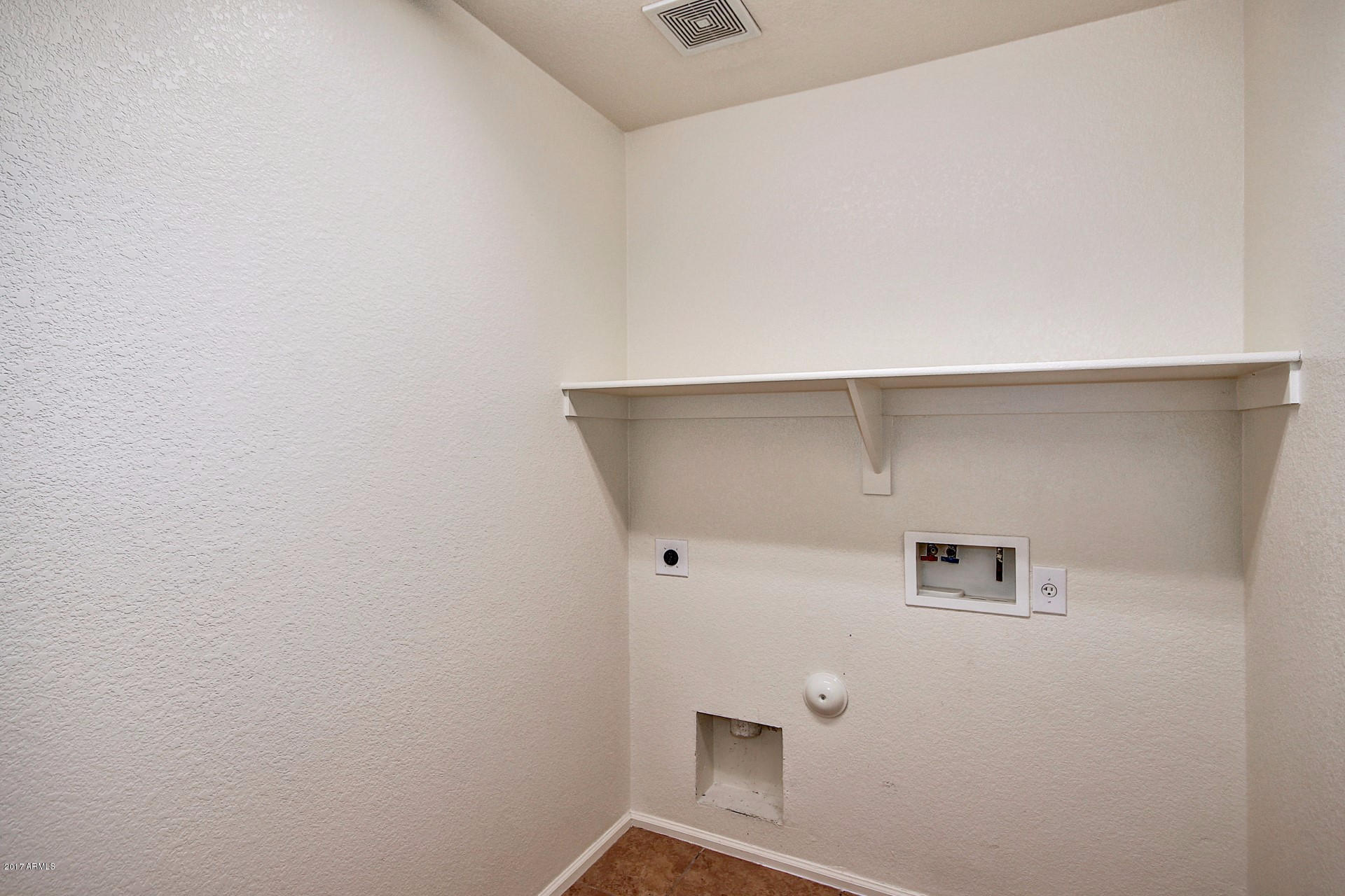 28814 North Nobel Road Phoenix, AZ 85085 - Photo 16 of 46 Nobel (18)