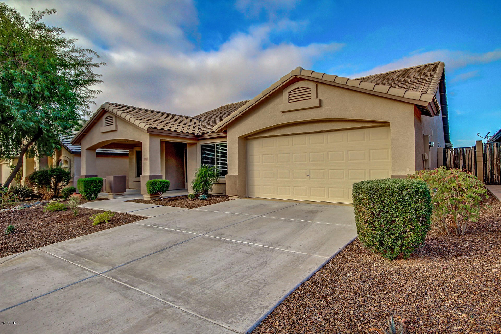 28814 North Nobel Road Phoenix, AZ 85085 - Photo 3 of 46 Nobel (31)
