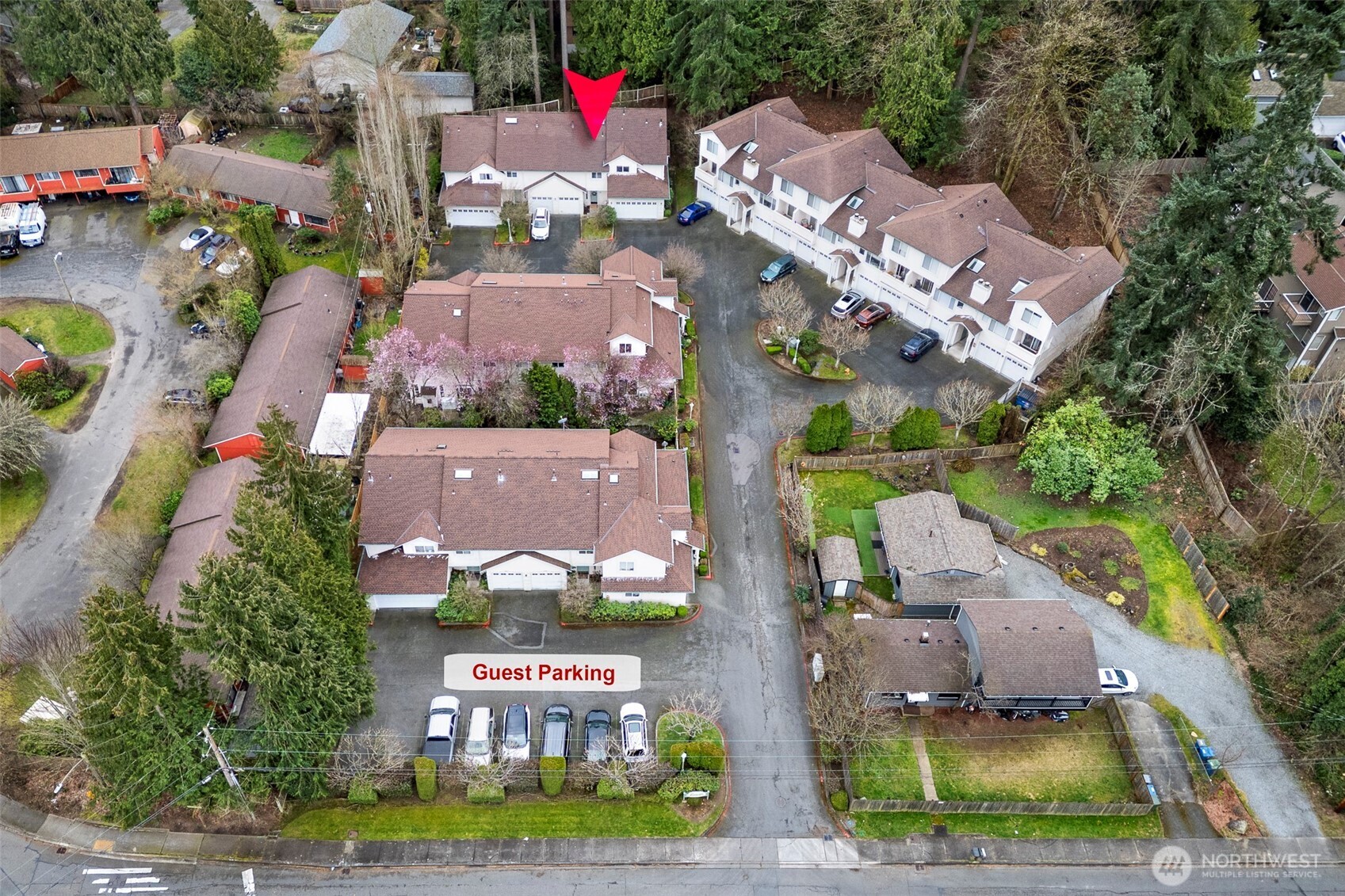 8828 238th Street Southwest, Unit C3 Edmonds, WA 98026 - Photo 28 of 29 an aerial view of multiple house