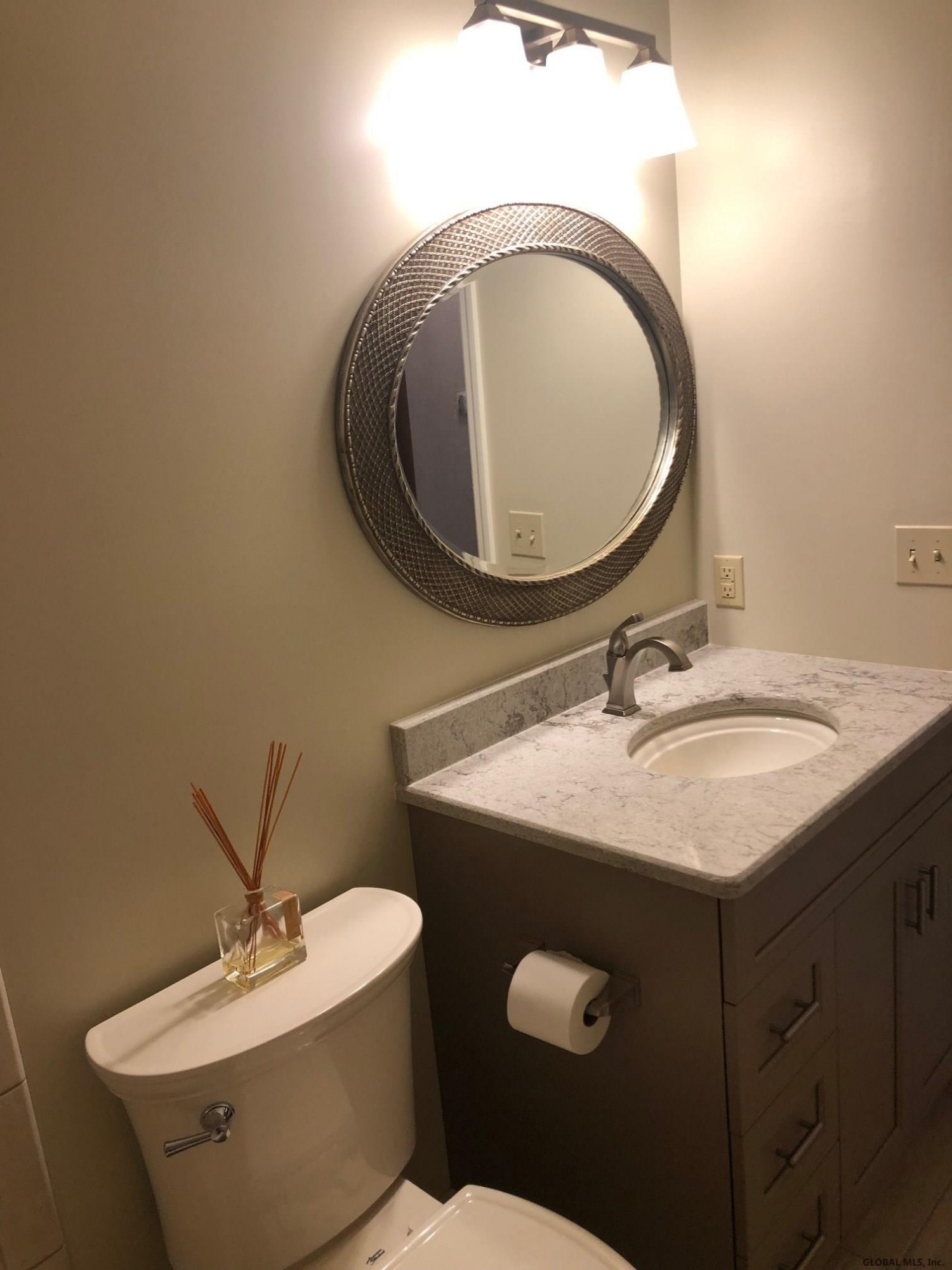 40 Rockefeller Boulevard Rensselaer, NY 12144 - Photo 11 of 42 Photo 11