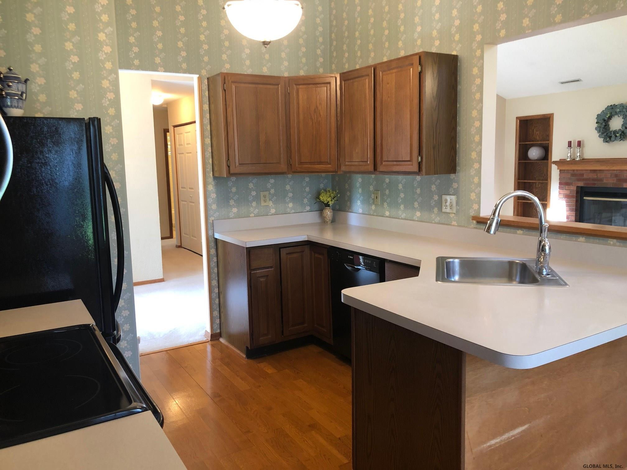 40 Rockefeller Boulevard Rensselaer, NY 12144 - Photo 19 of 42 Photo 19