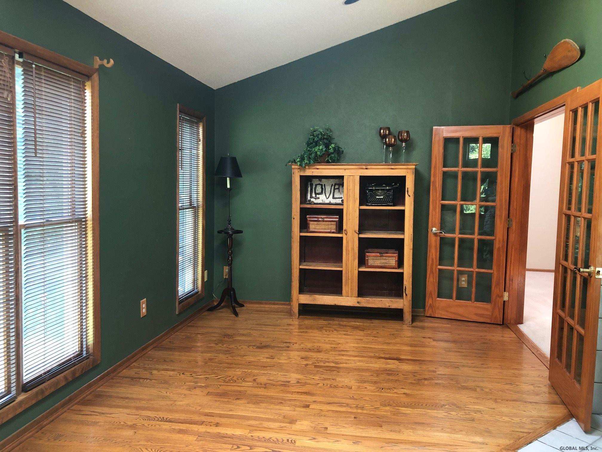 40 Rockefeller Boulevard Rensselaer, NY 12144 - Photo 35 of 42 Photo 35