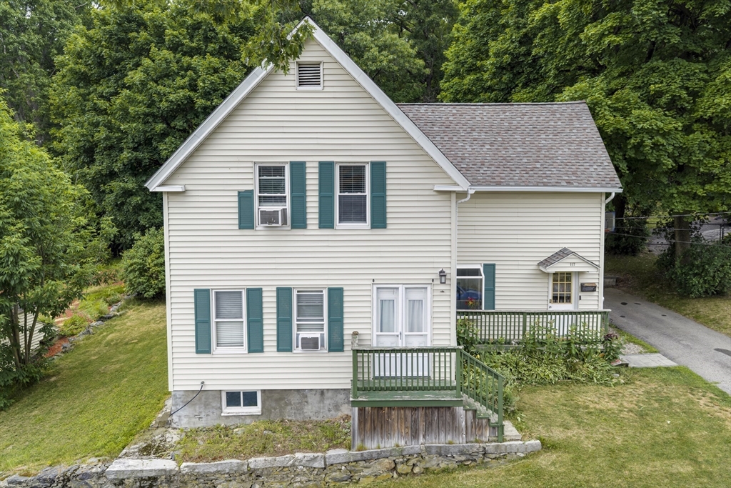 117 Malvern Road Worcester, MA 01610 - Photo 2 of 28
