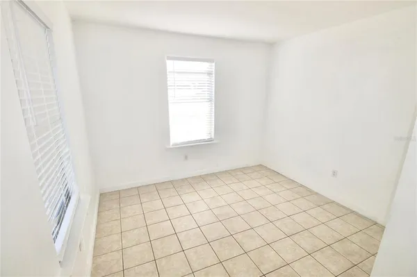 $284,900 | 610 Dundee Road, Dundee, FL 33838