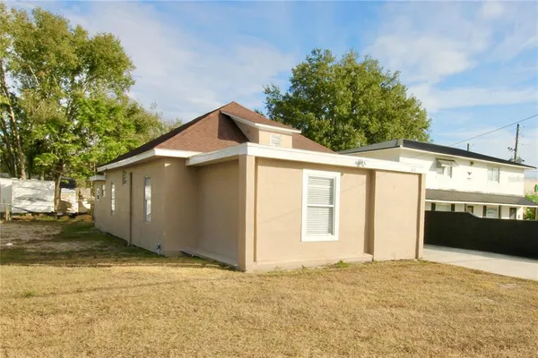 $284,900 | 610 Dundee Road, Dundee, FL 33838