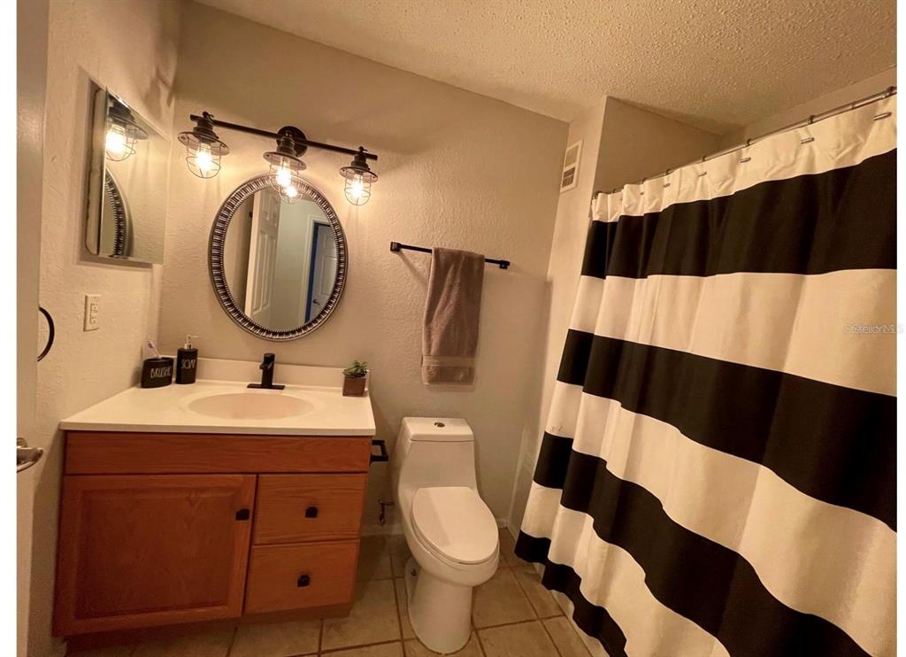 3705 Southwest 27th Street, Unit 1113 Gainesville, FL 32608 - Photo 6 of 9