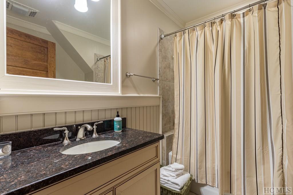 28 Hemlock Ridge Highlands, NC 28741 - Photo 33 of 45 Gallery Image 33
