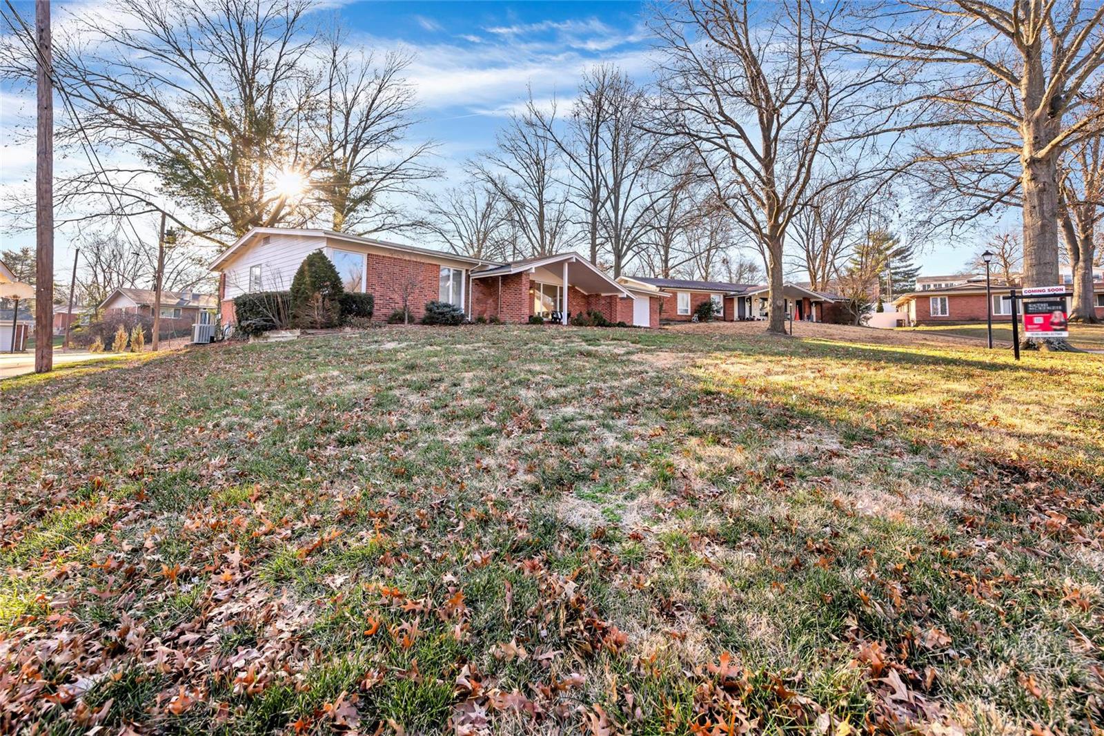 827 Woodruff Drive Ballwin, MO 63011 - Photo 4 of 29