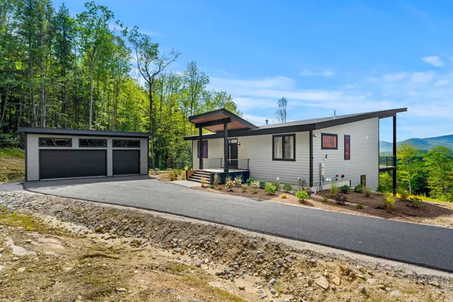 $1,349,999 | 162 Pond Road, Campton, NH 03223