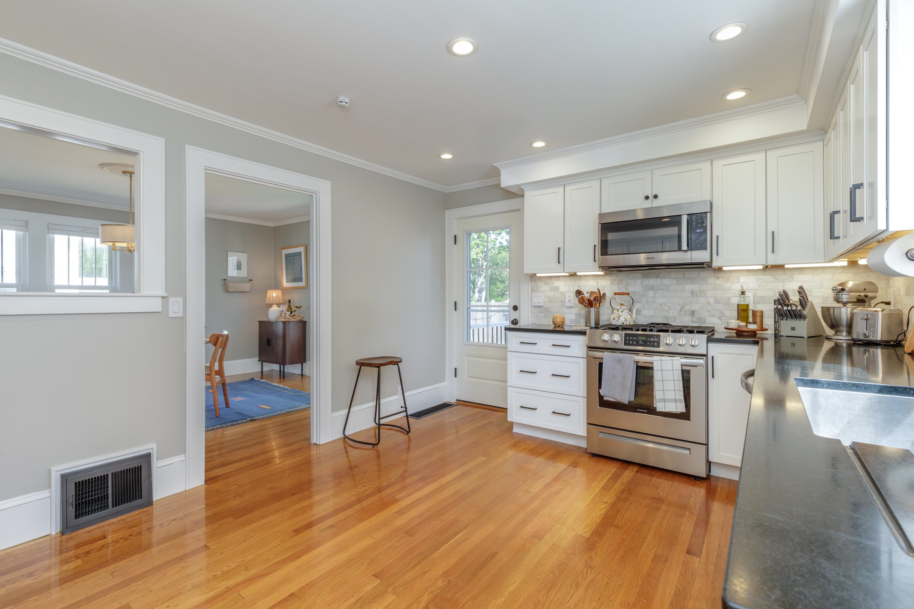 42 Rockingham Street Concord, NH 03301 - Photo 8 of 49