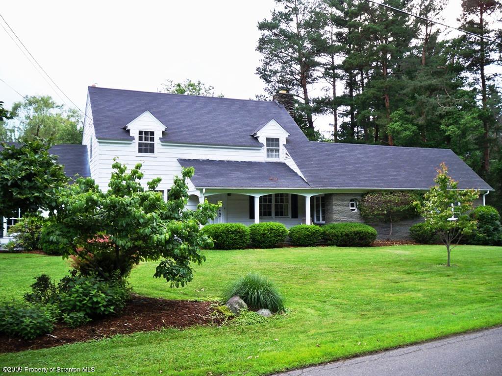 601 Glenburn Road Clarks Summit, PA 18411 - Photo 1 of 29 Gallery Image 1
