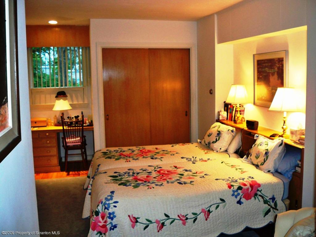 601 Glenburn Road Clarks Summit, PA 18411 - Photo 12 of 29 Gallery Image 12