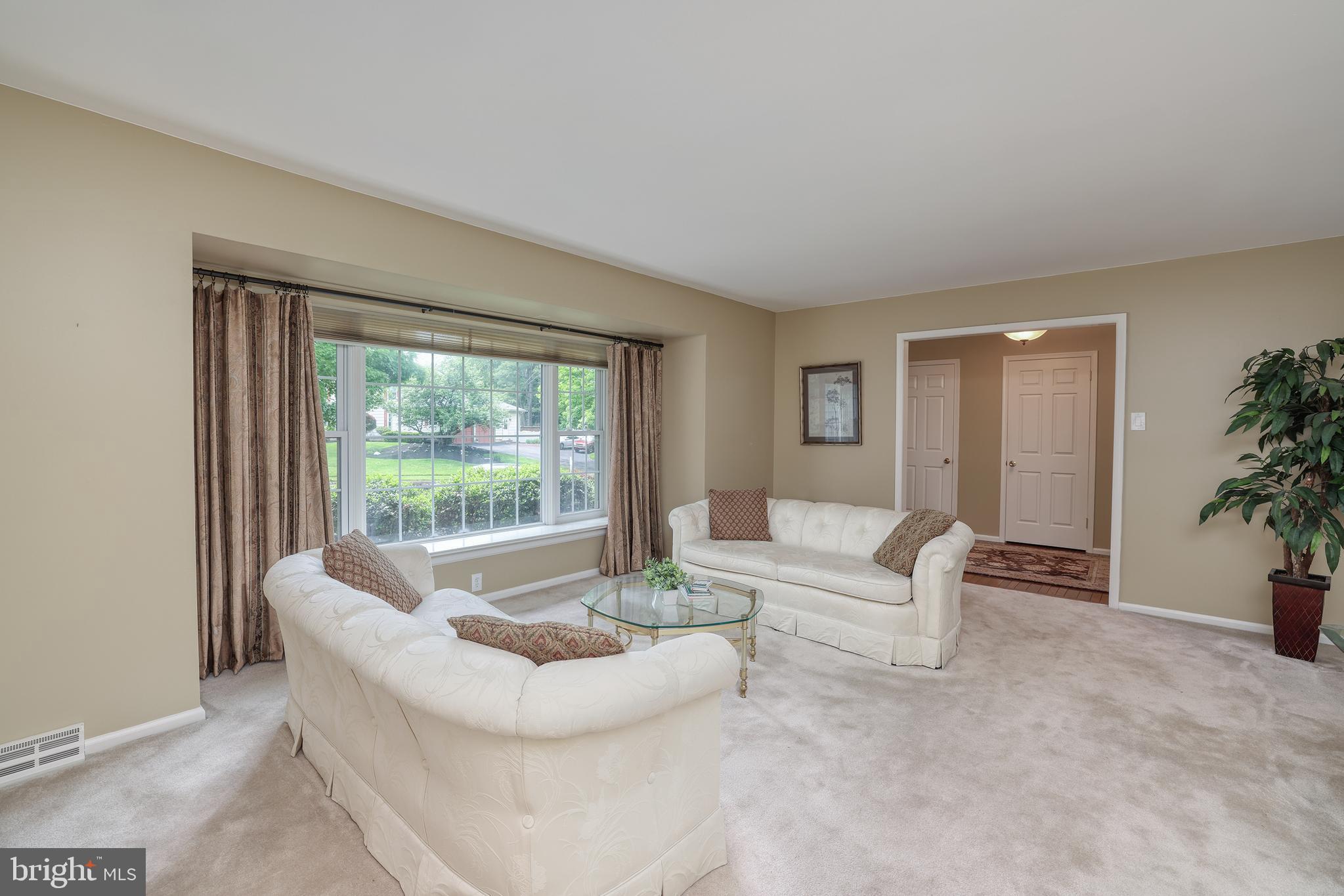 435 Ramsey Road Yardley, PA 19067 - Photo 12 of 36