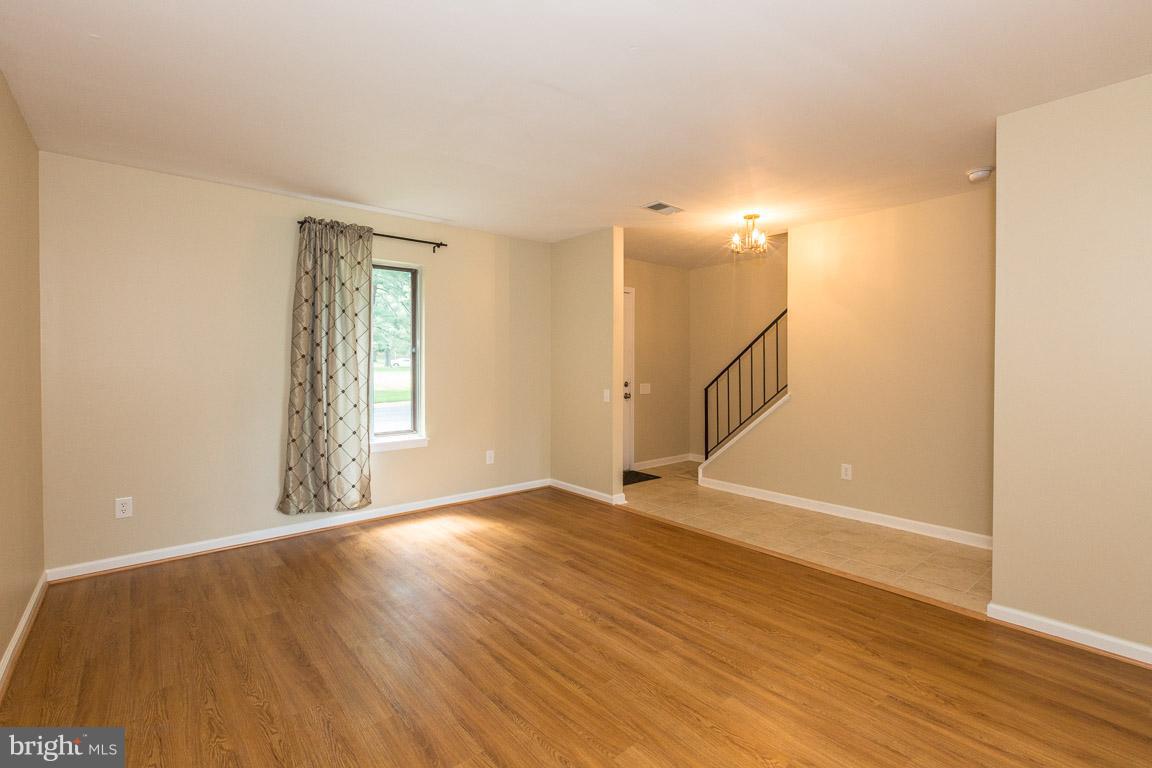 Living Room - neutral painted walls -  view 2