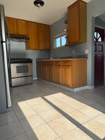 $688,888 | 2416-2414 Linden Street, Oakland, CA 94607