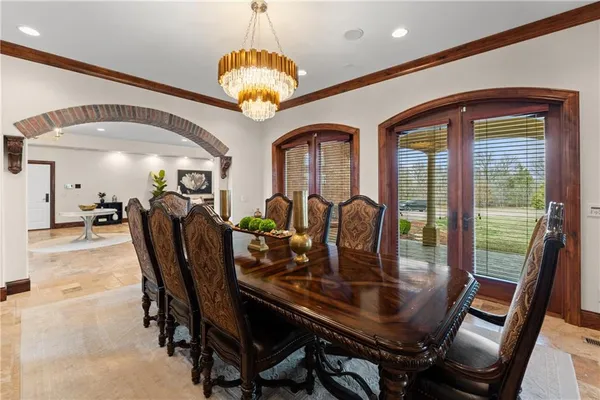 $1,900,000 | 2343 North 600 Road, Edgerton, KS 66021
