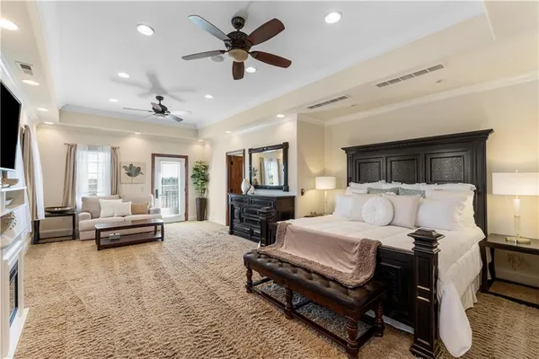 $1,900,000 | 2343 North 600 Road, Edgerton, KS 66021