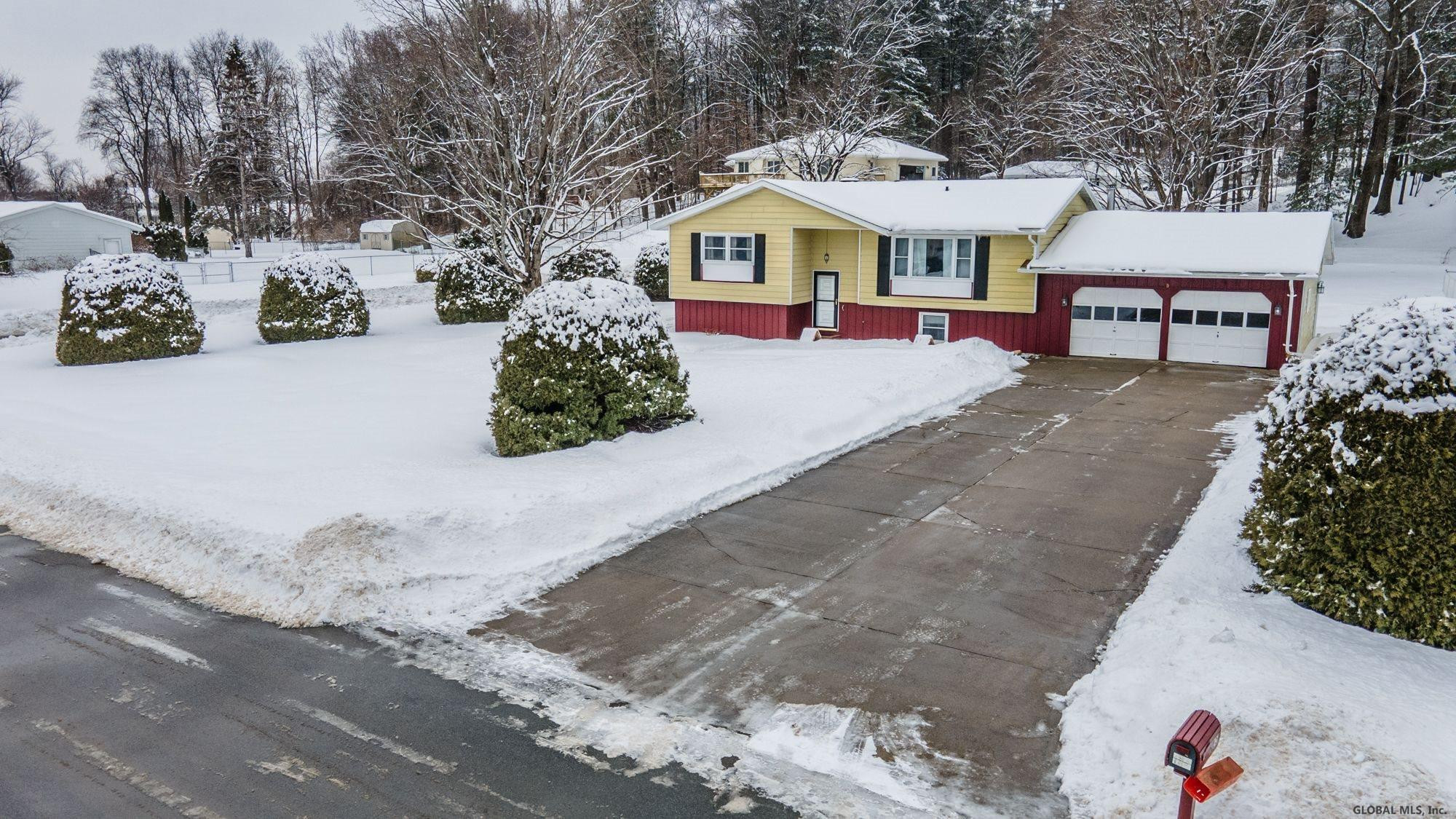 15 Fieldview Road Queensbury, NY 12804 - Photo 24 of 24 Photo 24