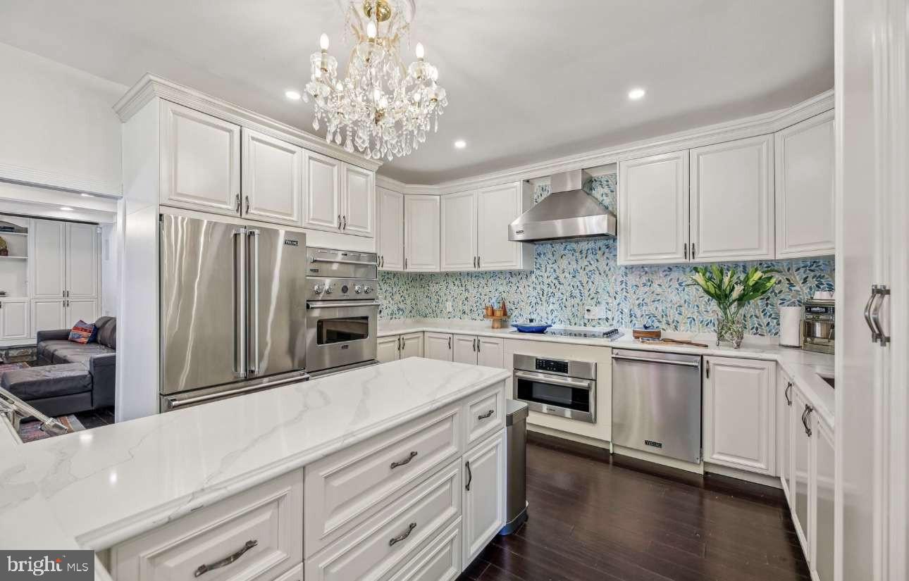 10900 Tara Road Rockville, MD 20854 - Photo 10 of 38