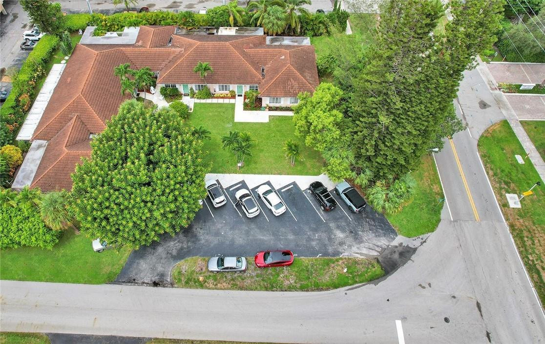 770 East Camino Real, Unit 3 Boca Raton, FL 33432 - Photo 31 of 34 an aerial view of a house