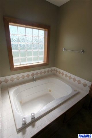 11019 Trentman Road Fort Wayne, IN 46816 - Photo 14 of 25