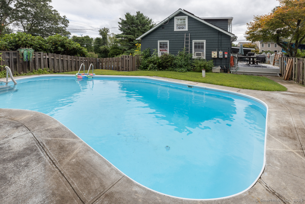 46 Hemlock Drive Deep River, CT 06417 - Photo 15 of 40