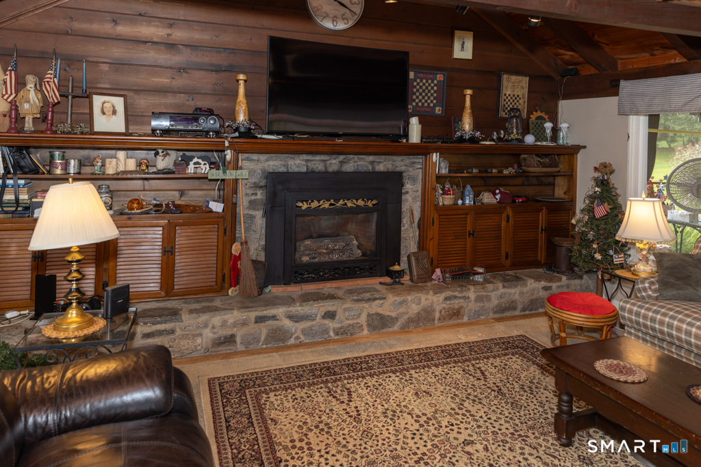 46 Hemlock Drive Deep River, CT 06417 - Photo 23 of 40