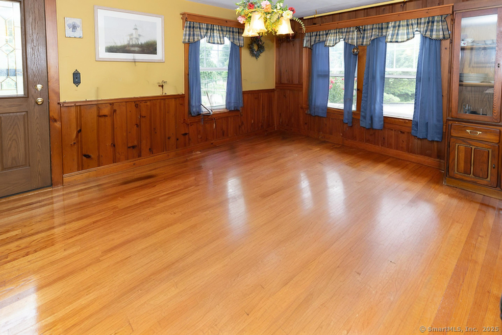 46 Hemlock Drive Deep River, CT 06417 - Photo 3 of 40