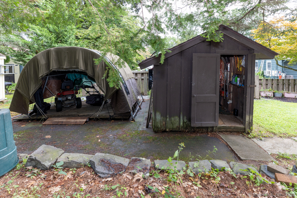 46 Hemlock Drive Deep River, CT 06417 - Photo 37 of 40