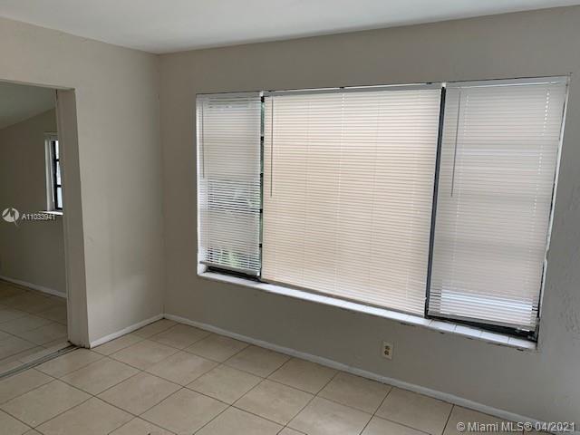 1200 Avenue R Riviera Beach, FL 33404 - Photo 16 of 18 Gallery Image 16
