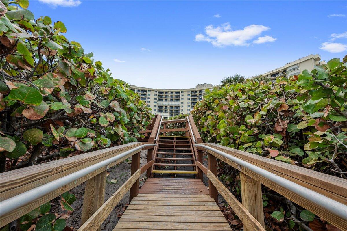 200 Ocean Trail Way, Unit 604 Jupiter, FL 33477 - Photo 29 of 44 Community Walkway to Beach/Ocean
