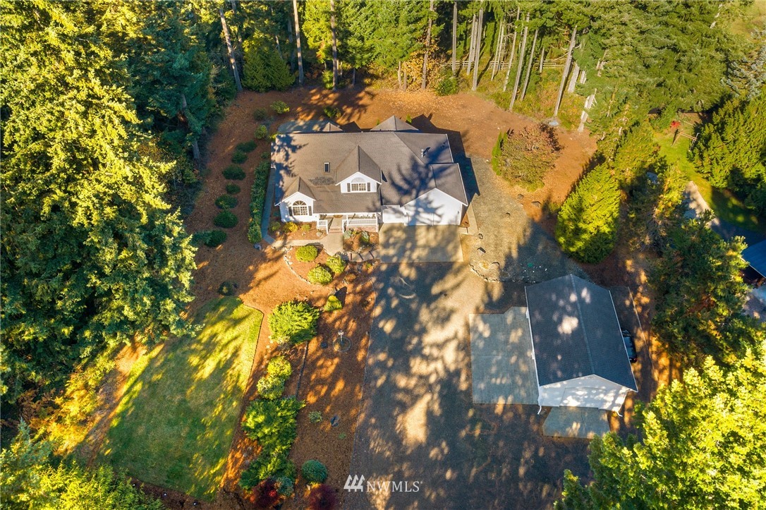 806 Overhulse Road Northwest Olympia, WA 98502 - Photo 2 of 25 Gallery Image 2