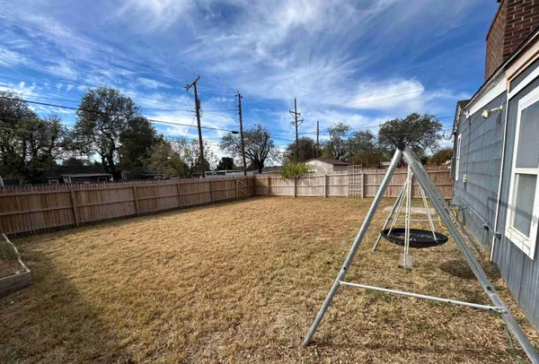 $179,900 | 2221 39th Street, Lubbock, TX 79412