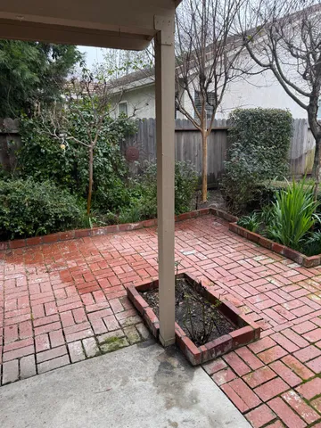 $425,000 | 3350 Spring Garden Drive, Turlock, CA 95382