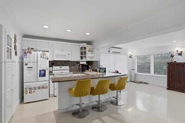 5000 Southwest 98th Avenue Road Miami, FL 33165 - Photo 14 of 45