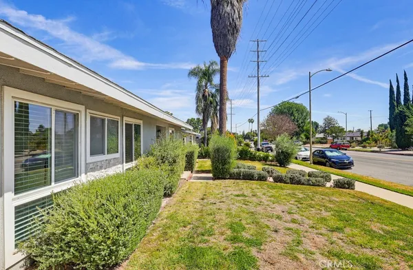 $4,500 | 20631 Parthenia Street, Winnetka, CA 91306