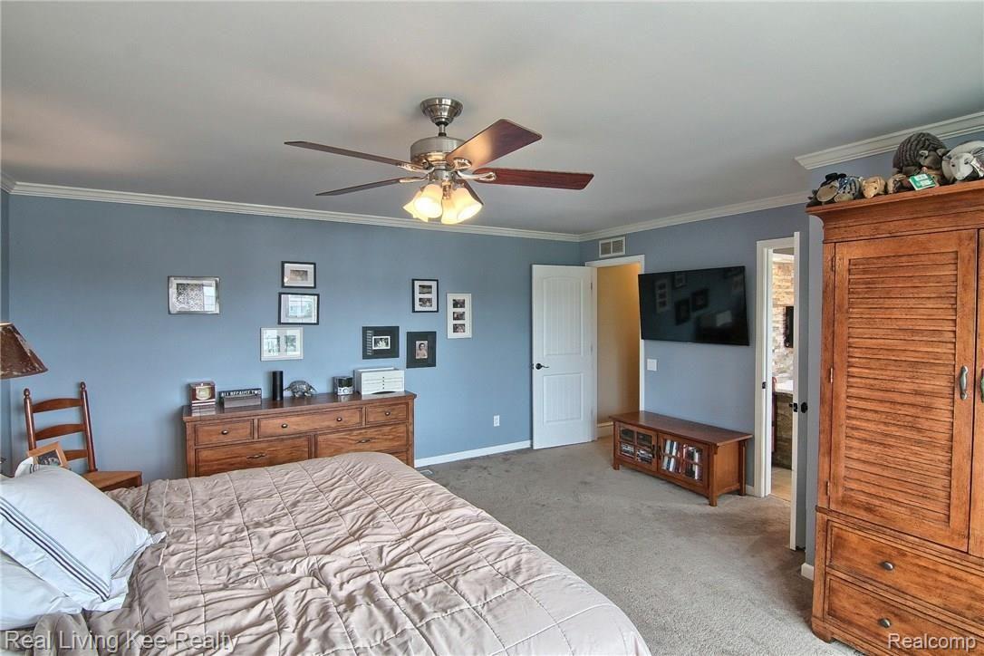 1685 Ridgecrest Rochester, MI 48306 - Photo 15 of 32 Master_Bedroom_2nd_View.jpg