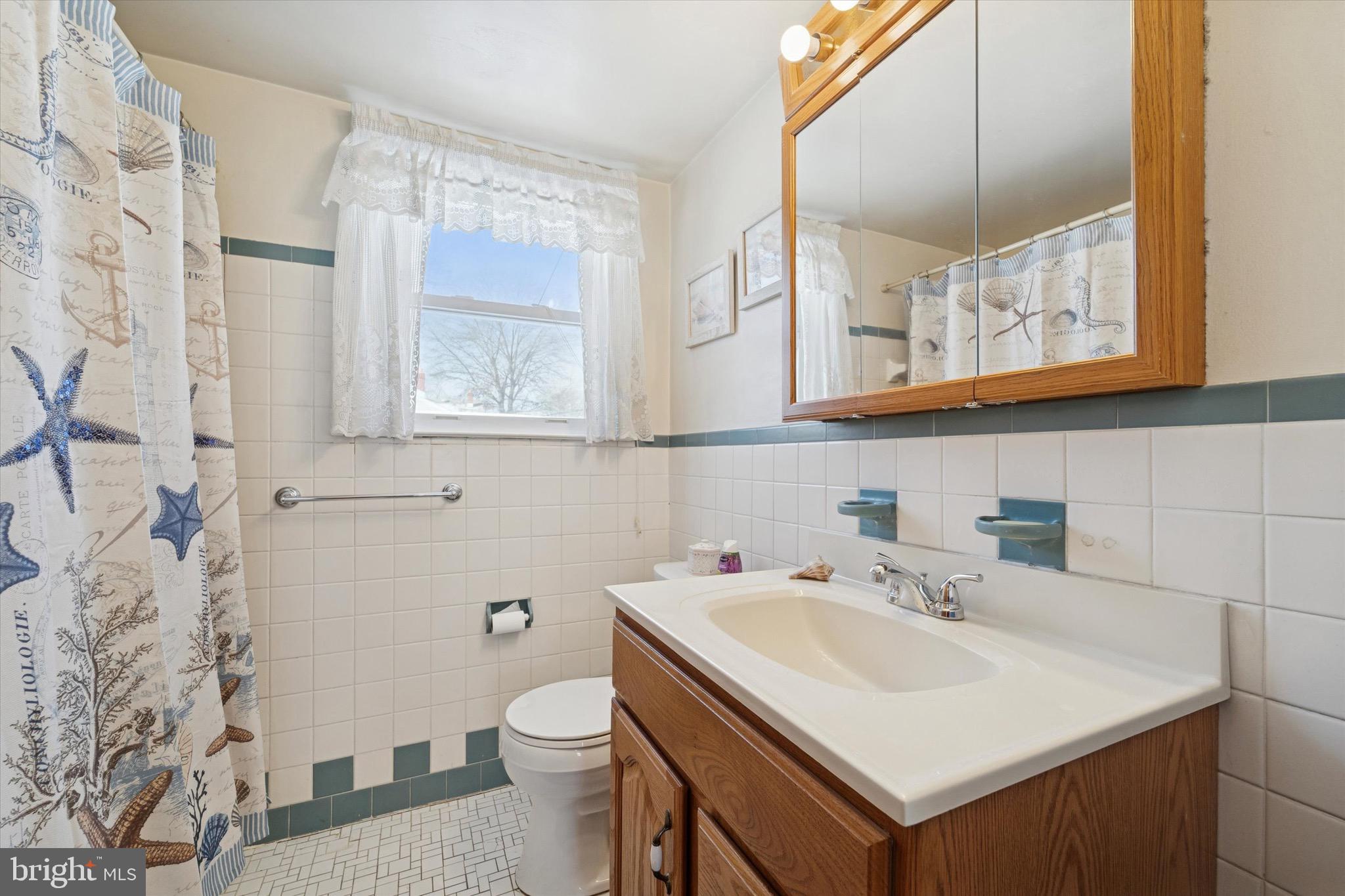 701 Cambridge Road Brookhaven, PA 19015 - Photo 20 of 25