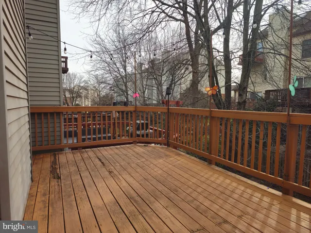 $3,200 | 6565 River Tweed Lane, Alexandria, VA 22312