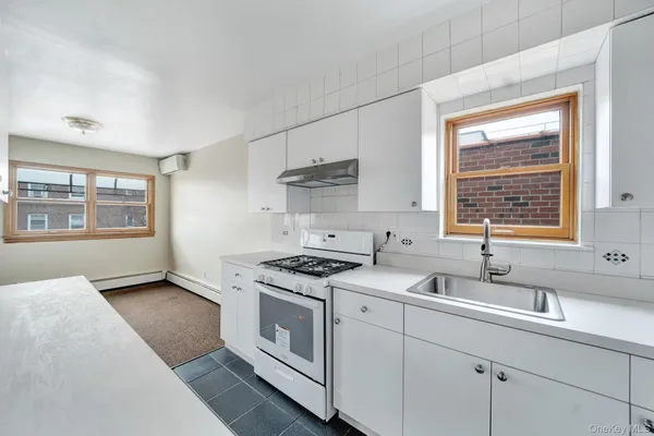 $3,200 | 80-24 138th Street | Briarwood