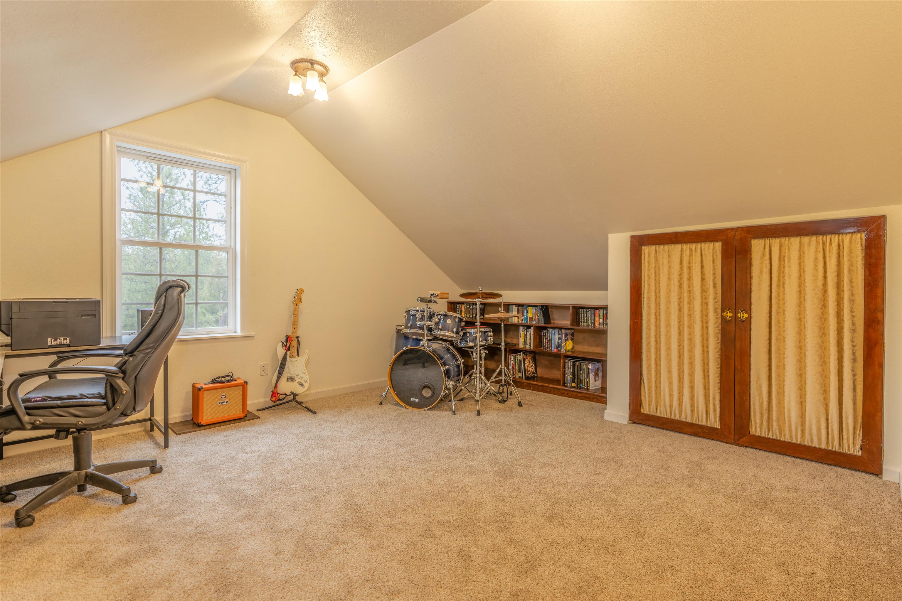 20701 West South Bank Road Nine Mile Falls, WA 99026 - Photo 26 of 48