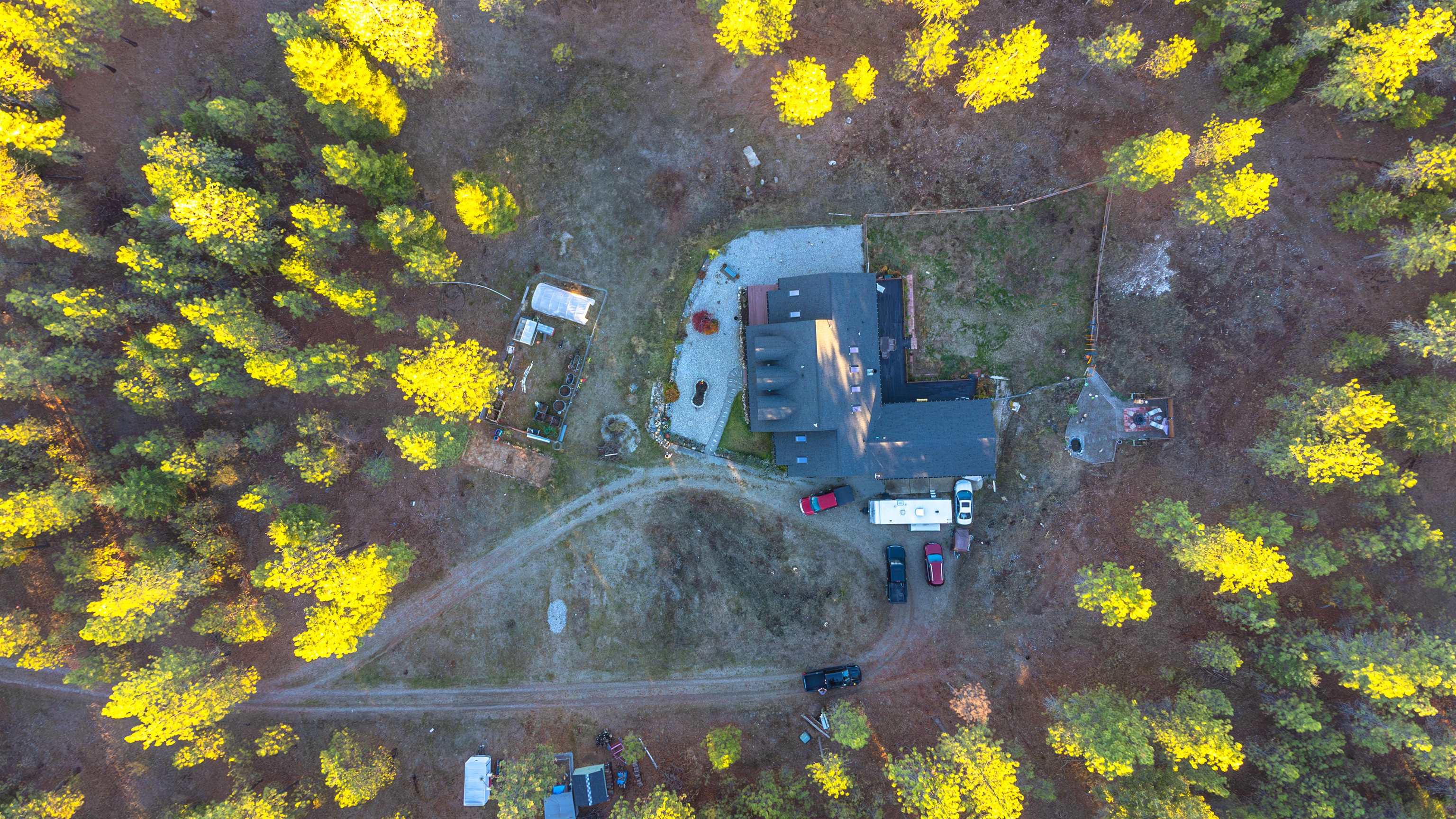 20701 West South Bank Road Nine Mile Falls, WA 99026 - Photo 7 of 48