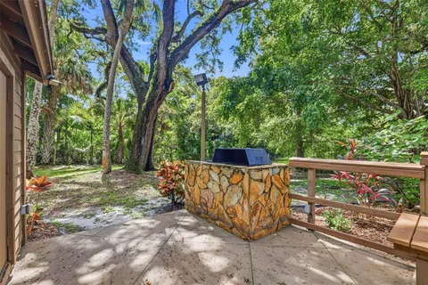 $439,000 | 2009 Philippe Court, Safety Harbor, FL 34695