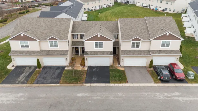 $255,000 | 458 Briarwood Lane, Lowell, IN 46356