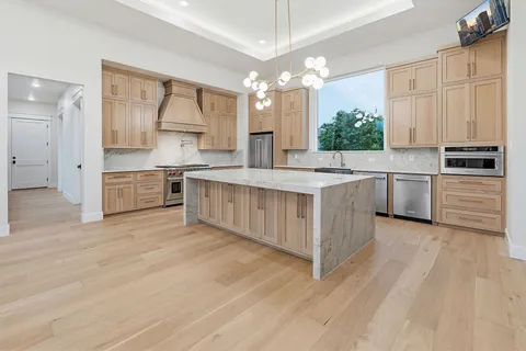 $1,099,990 | 501 Rawhide Lane, Florence, TX 76527